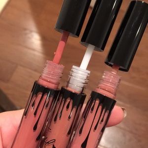 Kylie Cosmetics Makeup - Kylie Cosmetics Lipstick and Gloss Bundle Kylie Cosmetics Makeup - Kylie Cosmetics Lipstick and Gloss Bundle
